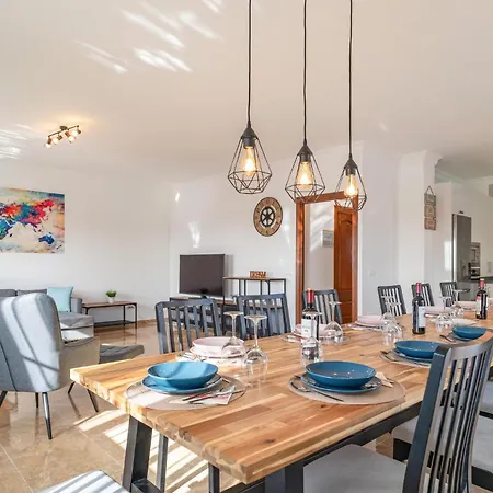 Ferienhaus Lovely In With Kitchen